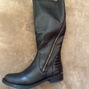 Steve Madden boots